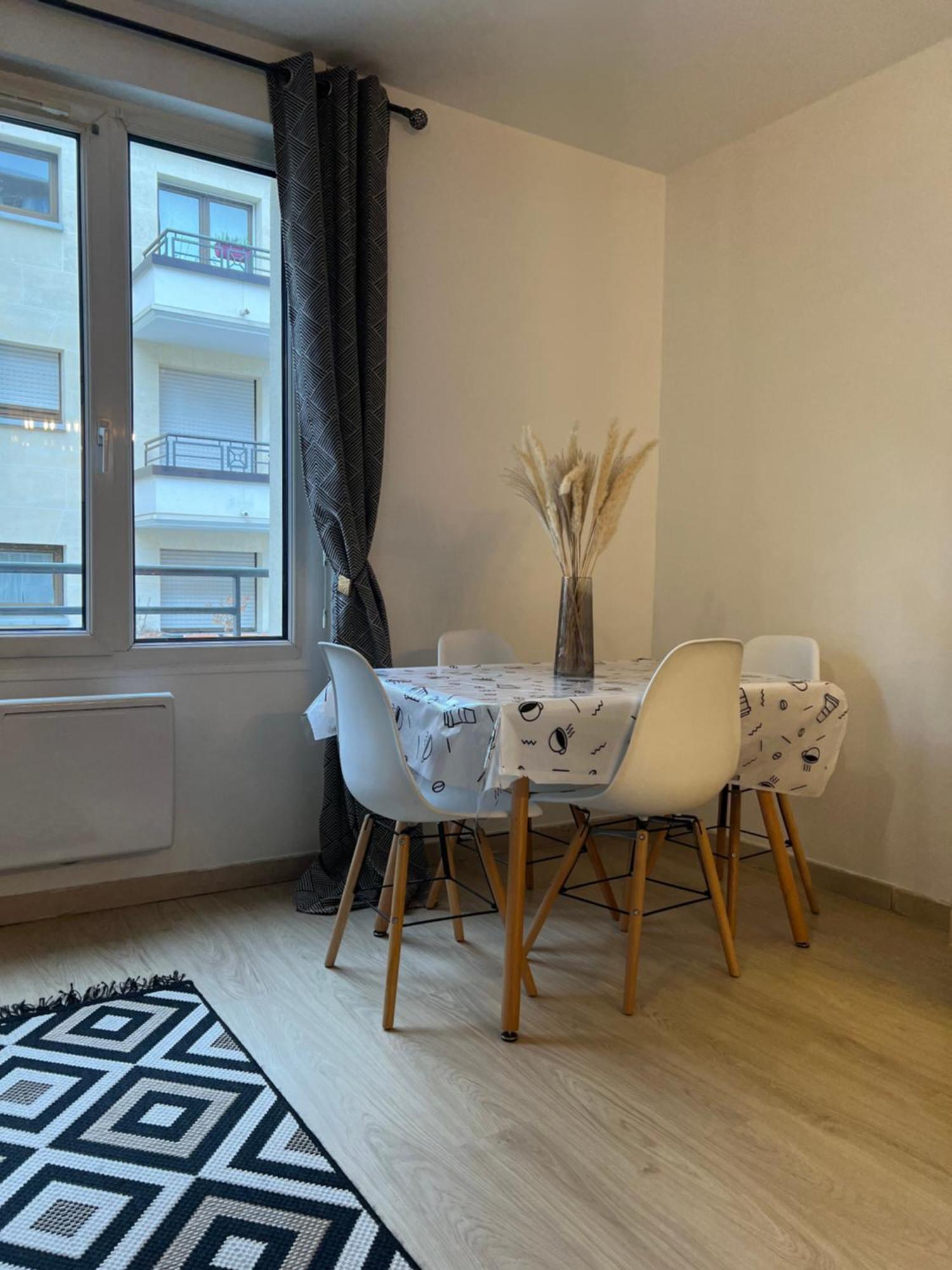 Appartement Lumineux A 2 Pas D'Enghien Montmorency Dış mekan fotoğraf